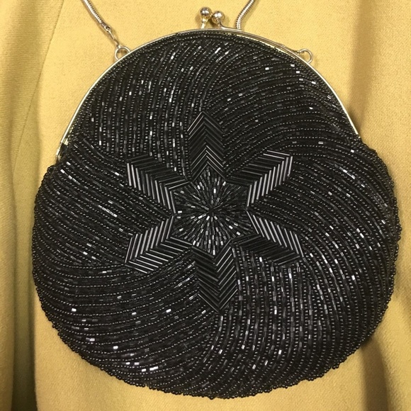 Vintage Purse Black beaded gold clasp snake chain - Picture 3 of 6